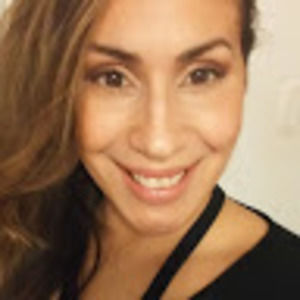 Meet your Posher, Denise